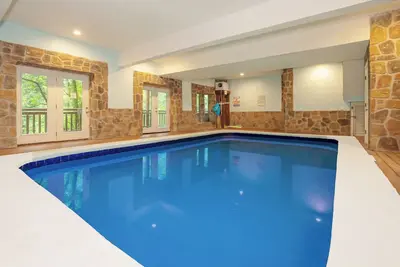 Image de Storybrooke Lodge: Pool, Pets, Theater, Game Room, Hot Tub, Wi-Fi