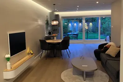 Image de Luxury Japandi garden apartment