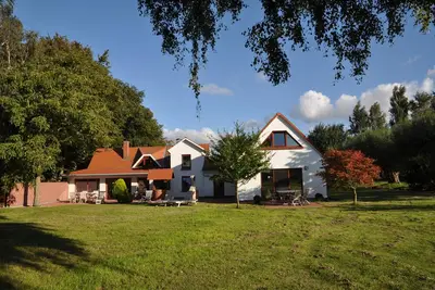 Image de Sternenwelle farmhouse romantic on the water, view to Fischland, large garden