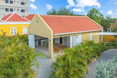 Image de Villa Blenchi - Elegant Tropical Villa with Terrace in Otrobanda