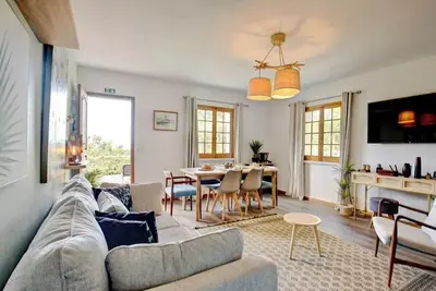 Image de GuestReady - The Chestnut Garden - Farm House