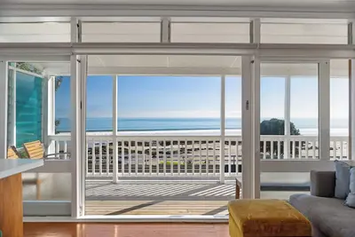 Image de Te Hu - Ahipara Beachfront Bach