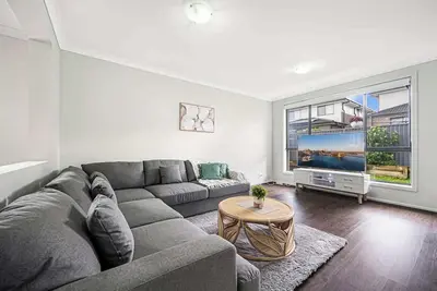 Image de Sydney Marsden Park 5 bedrooms House close Ikea