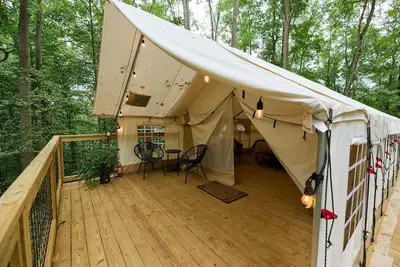Image de Valley Overlook, Peninsula, Ohio - Glamping Tent P7