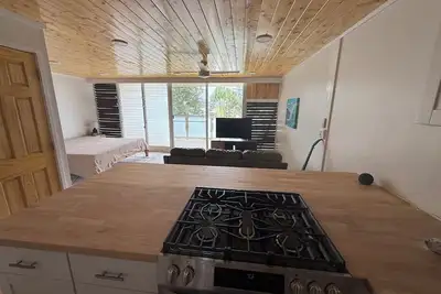 Image de Tranquil 1-bedroom condo on a sandy beach in Hauula