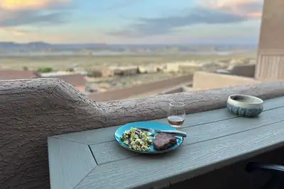 Image de Adventure Base Near Lake Powell —\nHikes, Views, Comfort & Pet Friendly