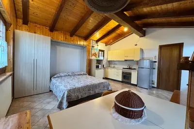 Image de Maison de vacances 'Delle Delizie' avec vue sur lac, jardin privé et climatisation
