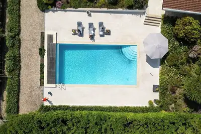 Image de HostWise - Classic Villa w/ Gym and Pool Access
