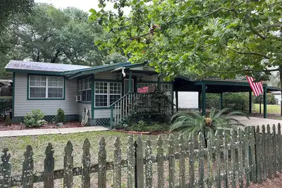 Image de Beary Comfortable Cottage in Salt Springs