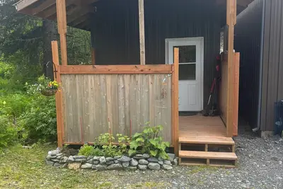 Questa Woods Cabin-Lovely cabin with WiFi in scenic Seward