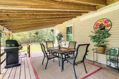 Image de < 1/2 Mi to Lake: Secluded Gem in Cherokee Village