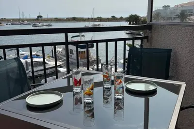Image de Douce parenthèse à St Cyprien vue Lagune