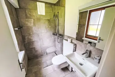 Image de Bel appartement pour 6 personnes avec piscine, Wifi, Tv, balcon, vue panoramique et parking