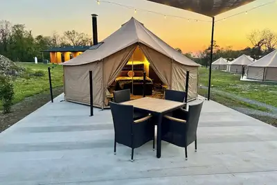 Image de Southern Pine- Glamping @ The River Bluff Cabins