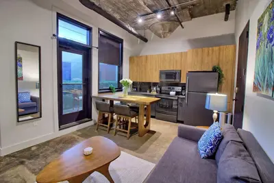 Image de Gorgeous Ultramodern 2br Loft + Patio