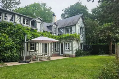 Image de Maison Normande à côté de Deauville idéal entre amis et en famille avec piscine
