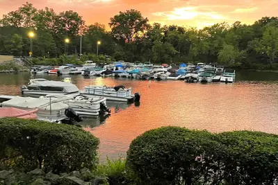 Image de New! Canoe Bay Riverwalk Retreat- Waterfront/Pool