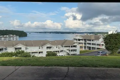 Image de Charming 3-bedroom, 3 Bathroom Condo on Mile Marker 12 of Lake of the Ozarks.