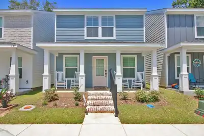 Image de Steps from the Sand - New 3br Beach Cottage Near Keesler Afb & Gulf Fun