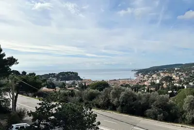 Image de Studio avec piscine et parking à Cassis