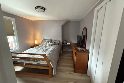 Image de Charming 2-bedroom apartment in delightful Niagara Falls with WiFi, Ac