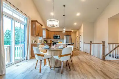 Image de Modern Ranch home, Pet Friendly, No Stairs. Near Rock Run Casino, Restaurants