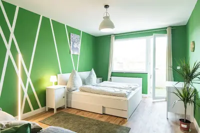 Image de - Forest Retreat Deluxe-2 Bedroom Apartment with Tv & Netflix - King Size Beds -