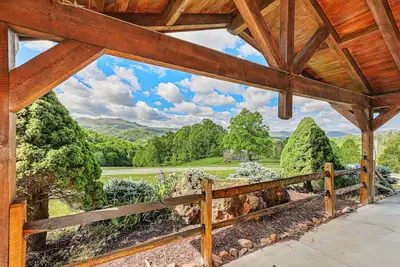 Image de Kota Ridge - A peaceful family retreat in the heart of the Blue Ridge Mountains.