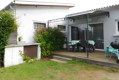 Image de 'Océan Ouest - Domaine Des Landes' avec piscine partagée et terrasse privée jardin partagé