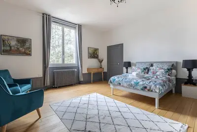 Image de Chambre d'hôtes 2 avec terrasse partagée, Wi-Fi et climatisation
