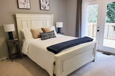 Image de Stone Mountain Getaway- 3 bedroom ranch house
