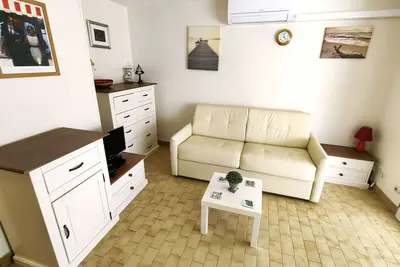 Image de Joli T2 cabine pour 4 pers, jardin, à 900m de la mer