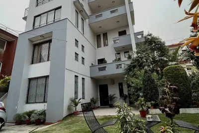 Image de Serene Garden View Apartment Iv @Bakhundoleheights