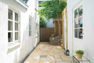 Image de Charming 1-bedroom villa with private sauna, beach and seaview