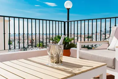 Image de Villa, 3 Terraces, 5-Min Walk to Burriana Beach