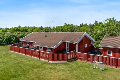 Image de \"Hans\" - 1. 2km from the sea by Interhome