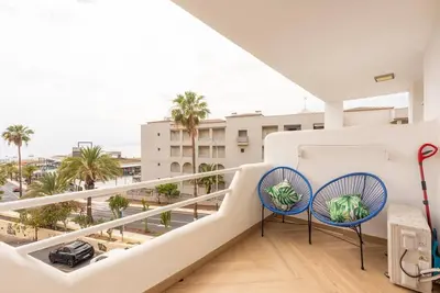 Image de Appartement Confortable avec Terrasse et Piscine Ă Playa Paraiso