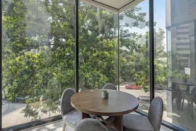 Image de Landing | Modern 2bd in Fountain Heights