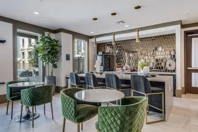 Image de Landing at The Link at Twin Creeks - 1 Bedroom in Allen