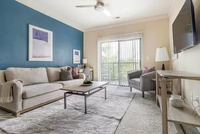 Image de Landing | Stunning 2bd, Game Room, Pool
