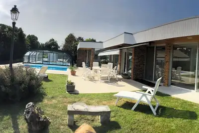 Image de Maison Architecte De 1975 rénovée avec piscines sur 6000 m2 proche Honfleur