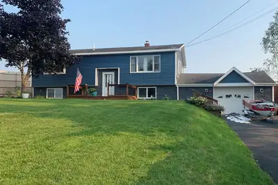 Image de Veteran Owned, charming 4-bedroom house with WiFi, Ac in lovely Presque Isle