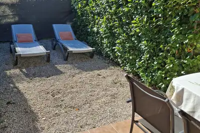 Image de Beau 3 pièces en rez-de-jardin, climatisé, parking privé - St Paul-de-Vence
