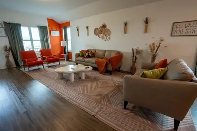 Image de Family Friendly | Private | Spacious | Modern