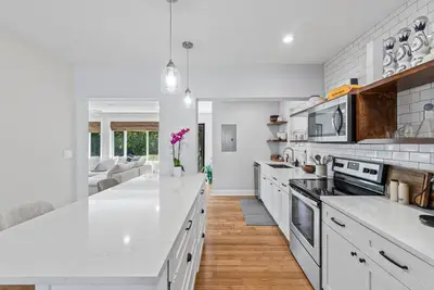 Image de Tropical Escape in SoFlo