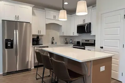 Image de New Rental Auburn Getaway Home- Close to Campus! Sleeps 8, Family-Friendly.