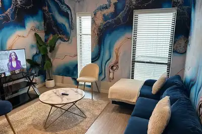 Image de Lightning Luxe Retreat