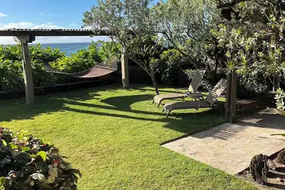 Image de Spacious Beachfront 6-bedroom on Breathtaking Sunset Beach