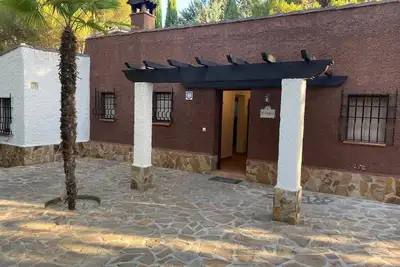 Image de Apiedesierra Granada - Cedar Cottage