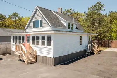 Image de Charming 3-bedroom bungalow with WiFi and Ac in Old Orchard Beach